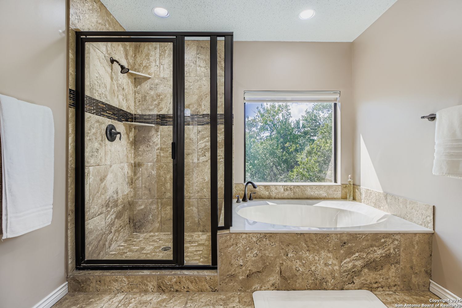 2928 Hidden Elm