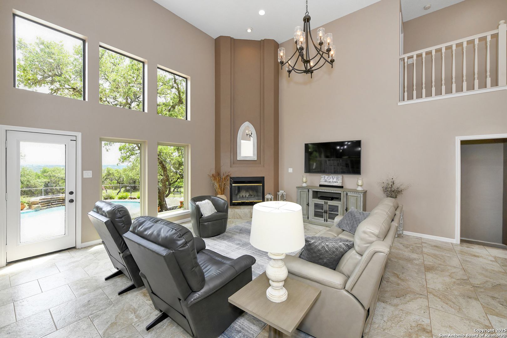 2928 Hidden Elm