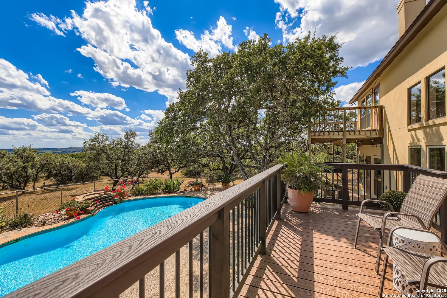 2928 Hidden Elm