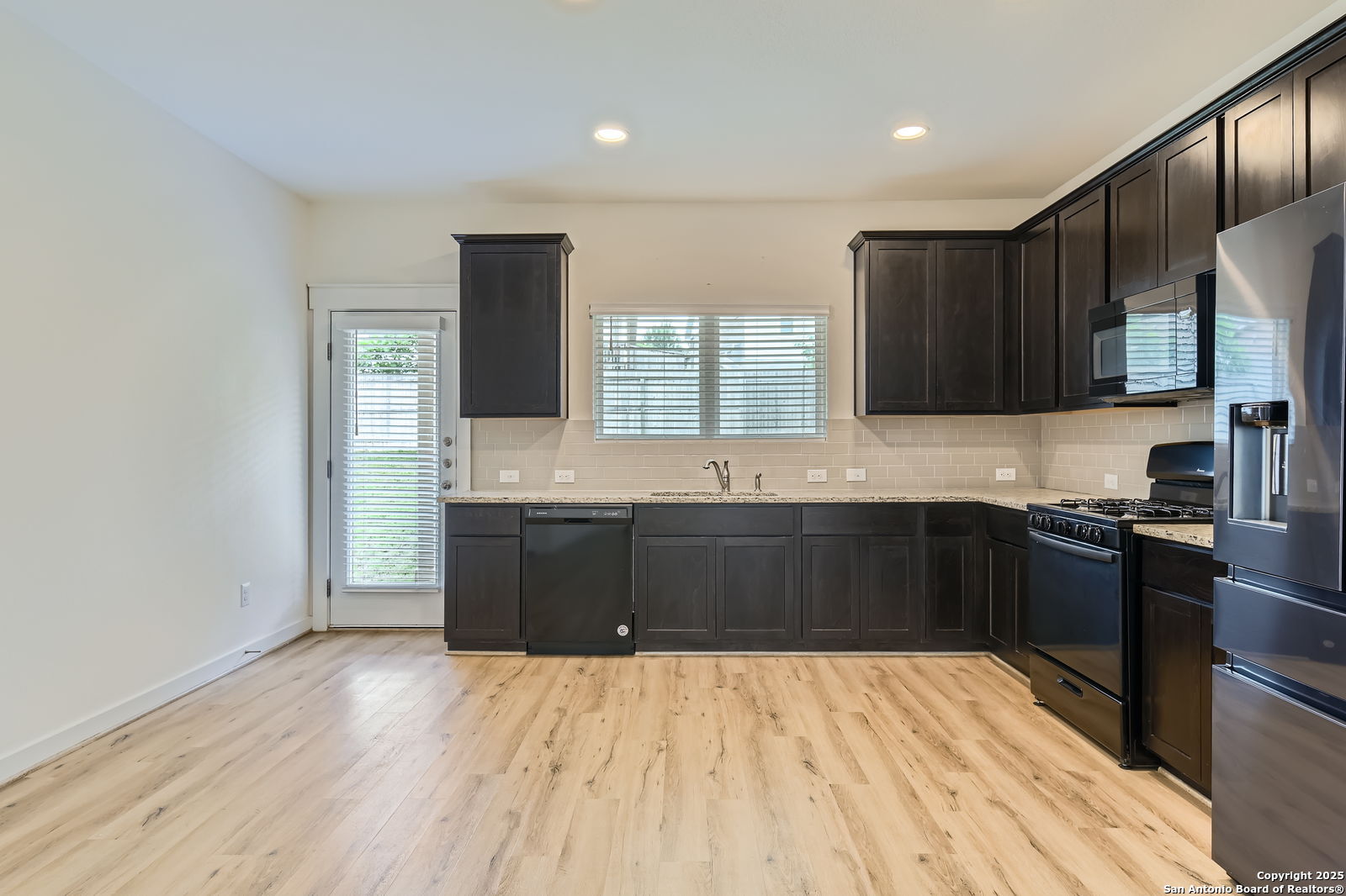 2725 Barkey Springs