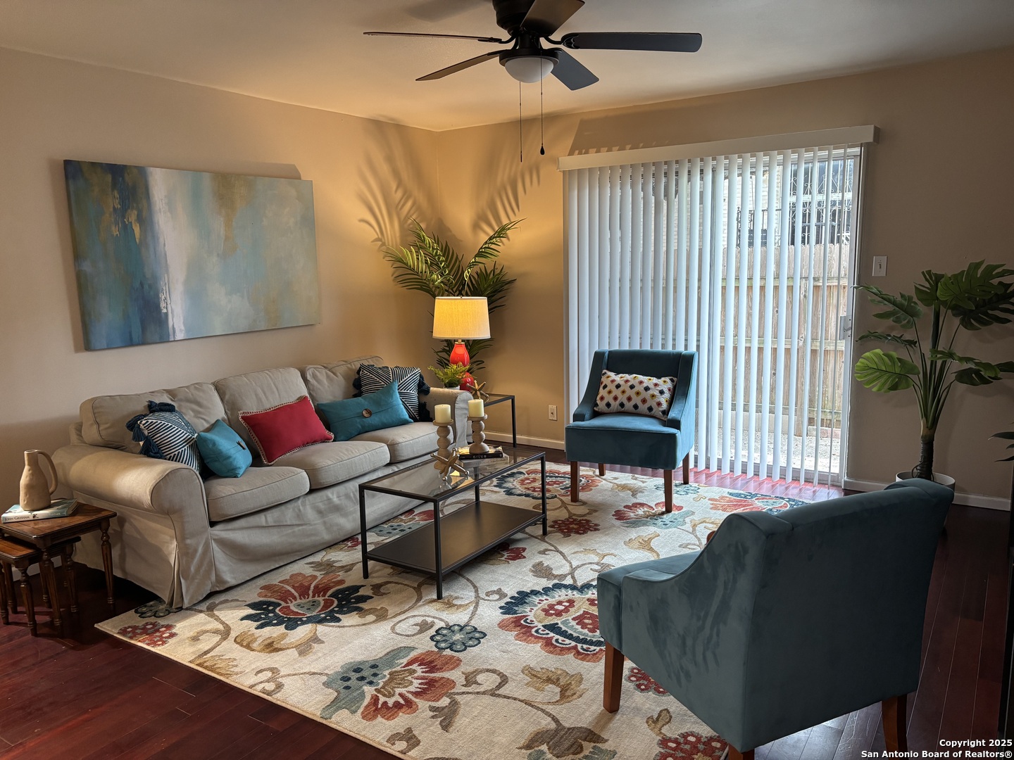 6718 Callaghan Unit: APT 404