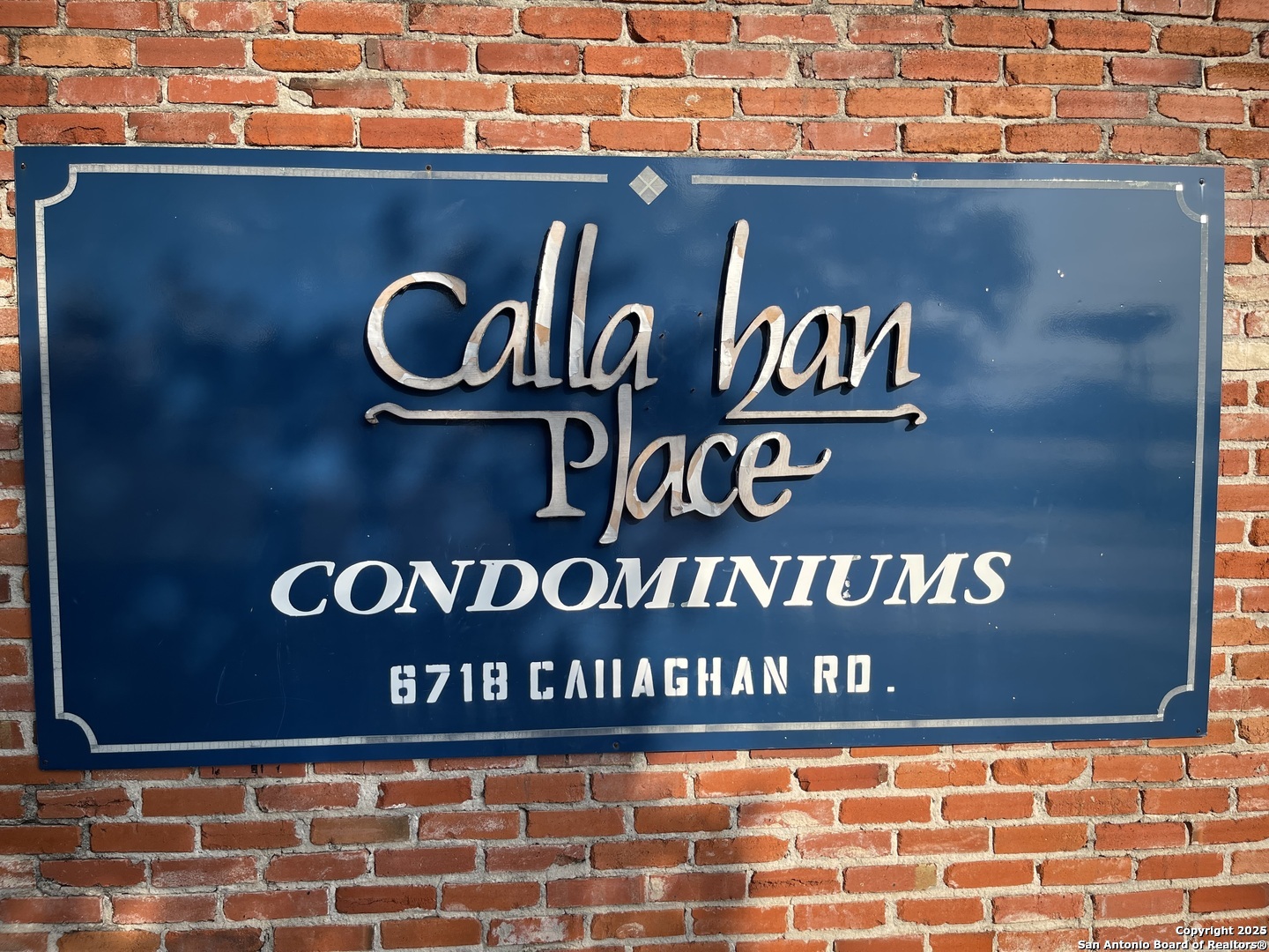6718 Callaghan Unit: APT 404