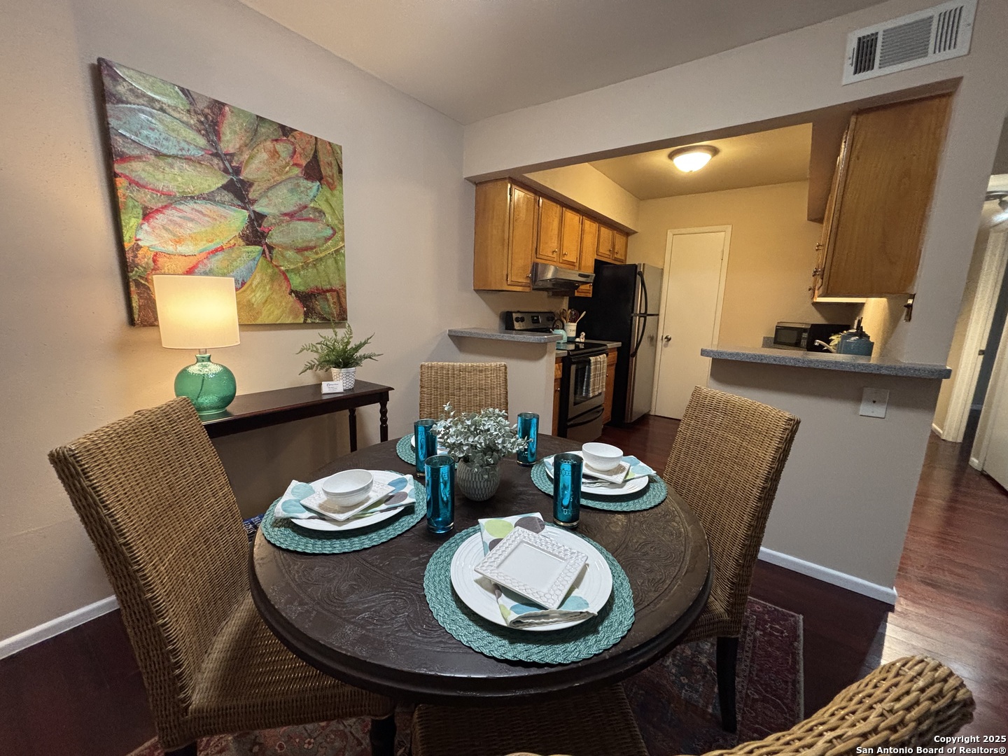 6718 Callaghan Unit: APT 404