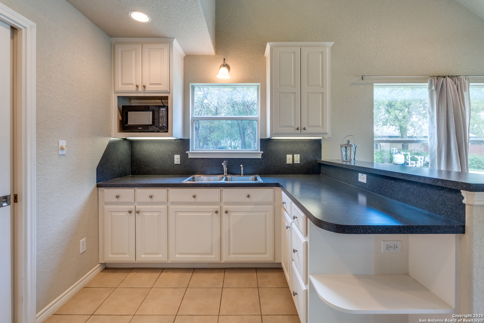 2656 Country Ledge