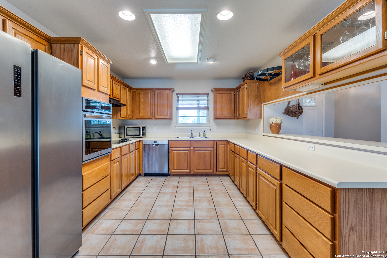 2656 Country Ledge
