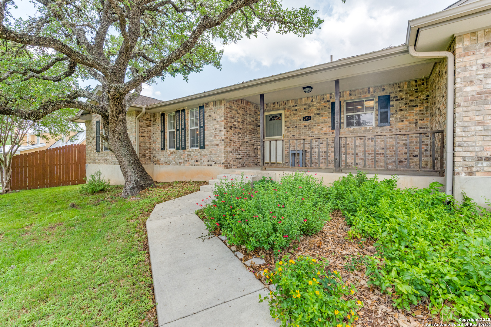 2656 Country Ledge