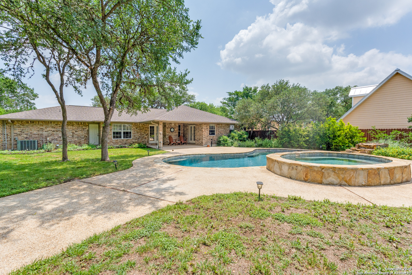 2656 Country Ledge