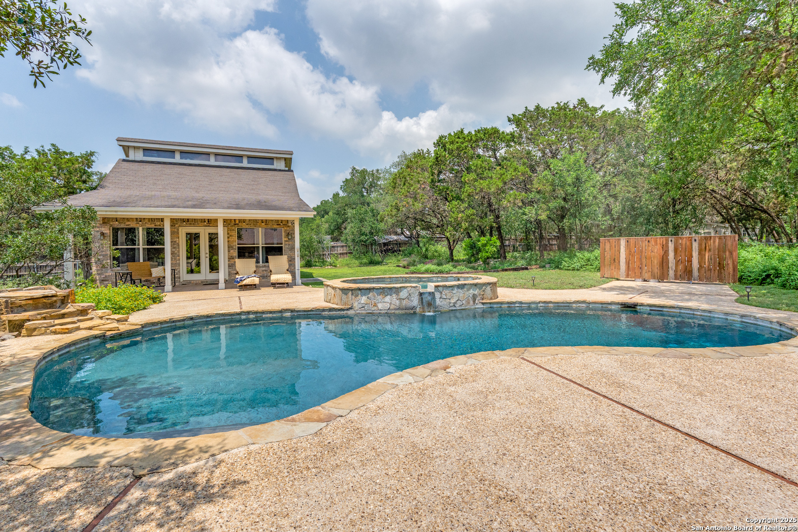 2656 Country Ledge