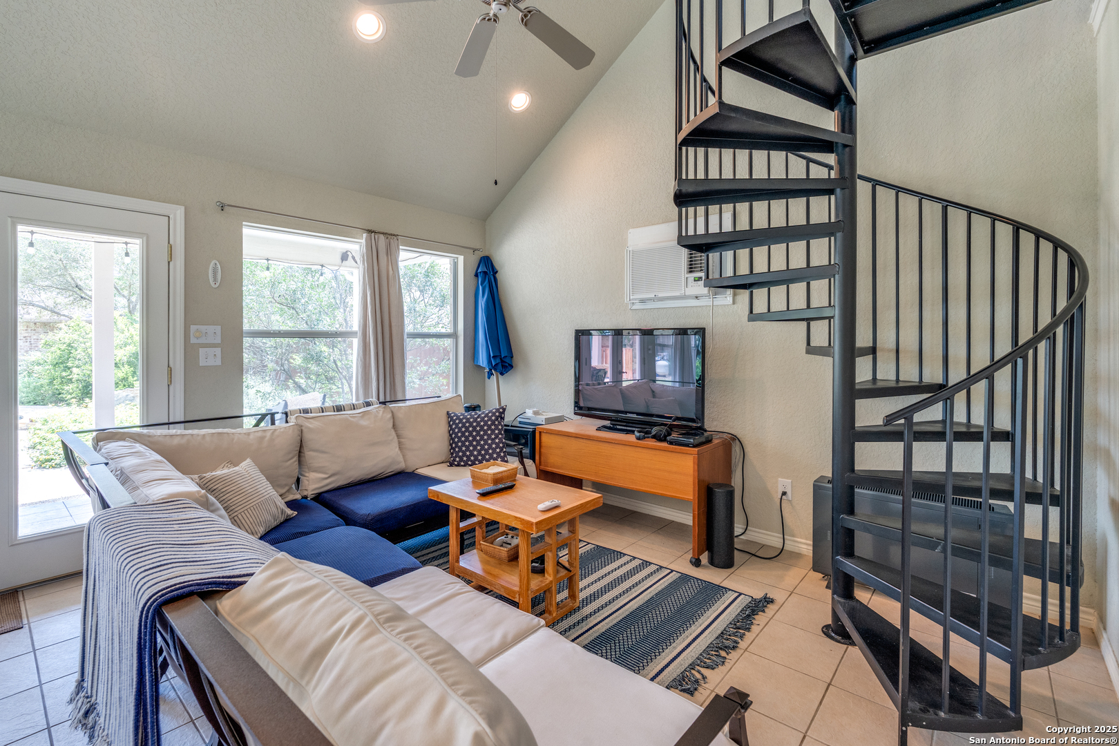 2656 Country Ledge