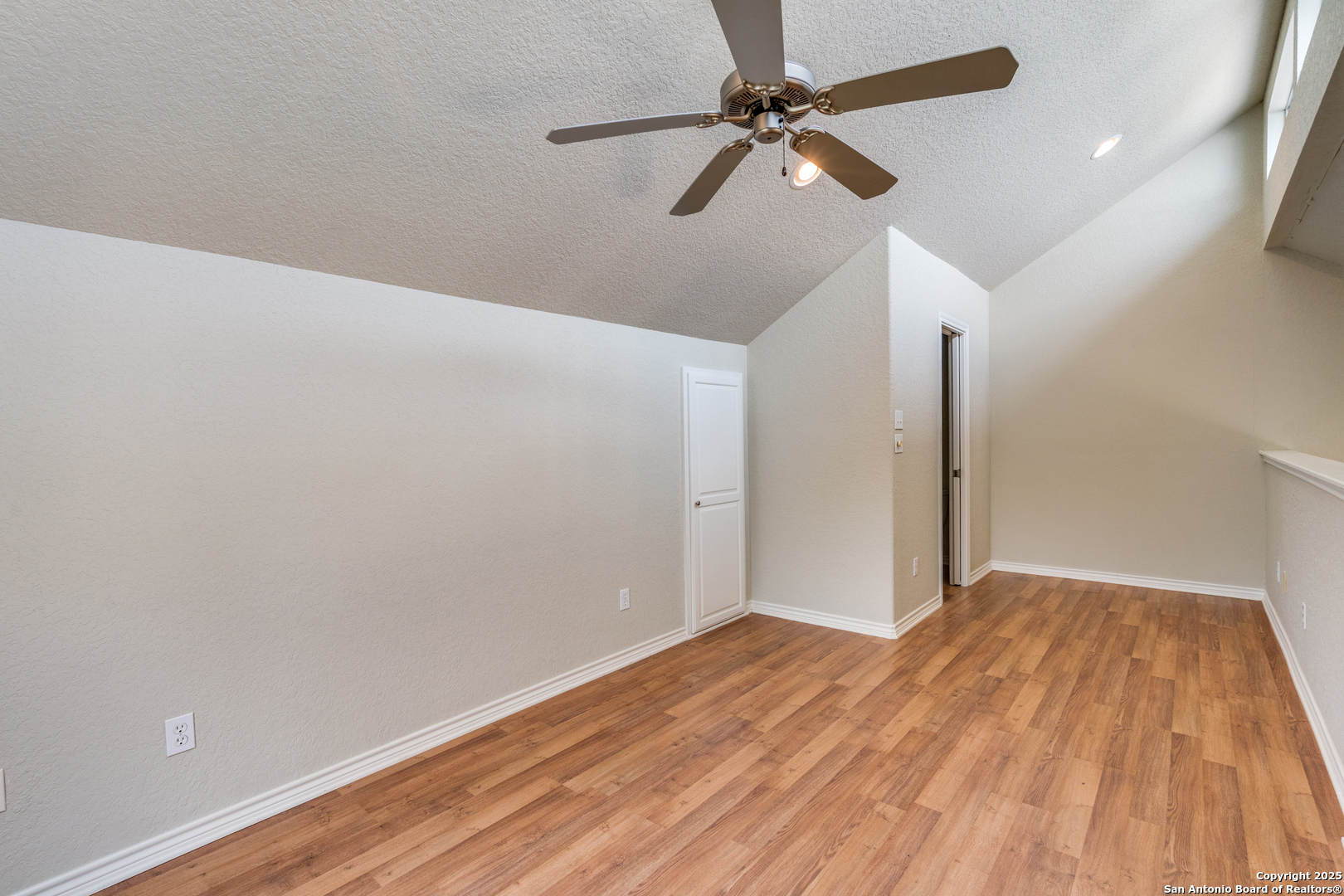 2656 Country Ledge