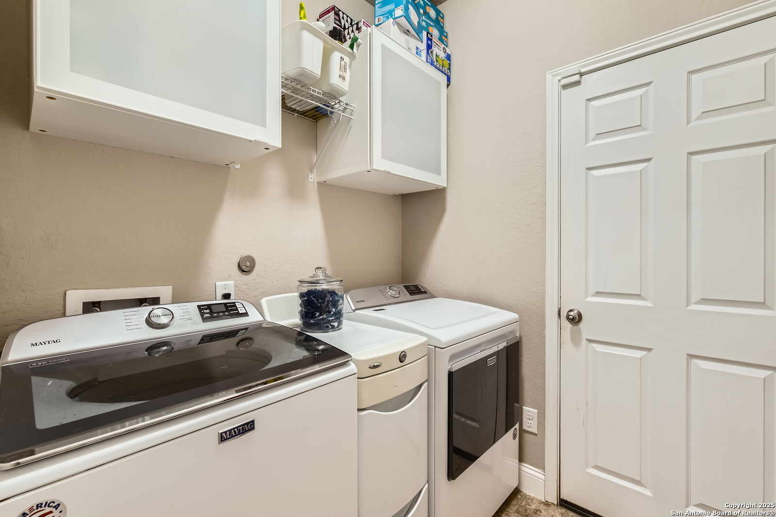 7818 PARAISO CREST