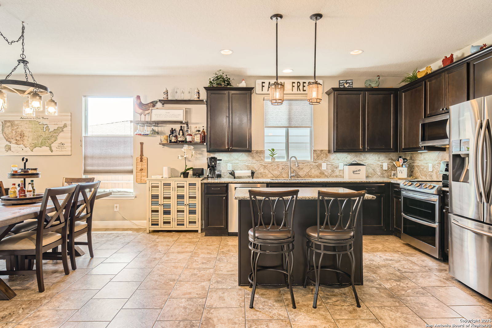 7818 PARAISO CREST