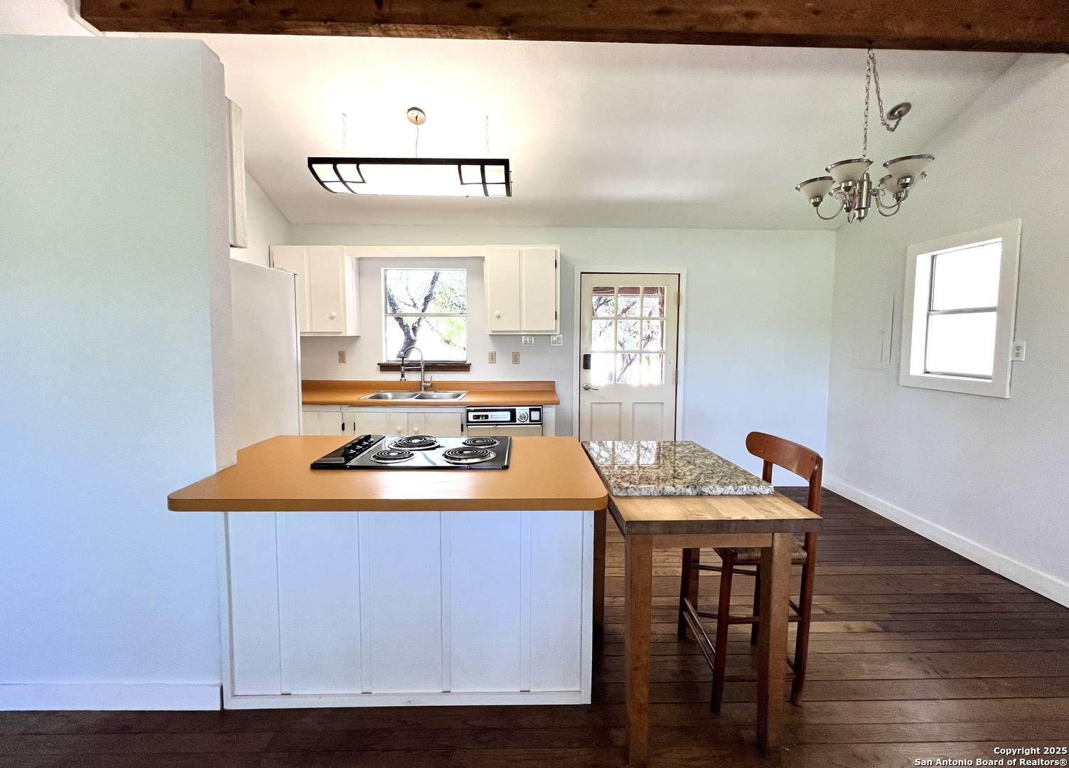 104 Cypress Pt