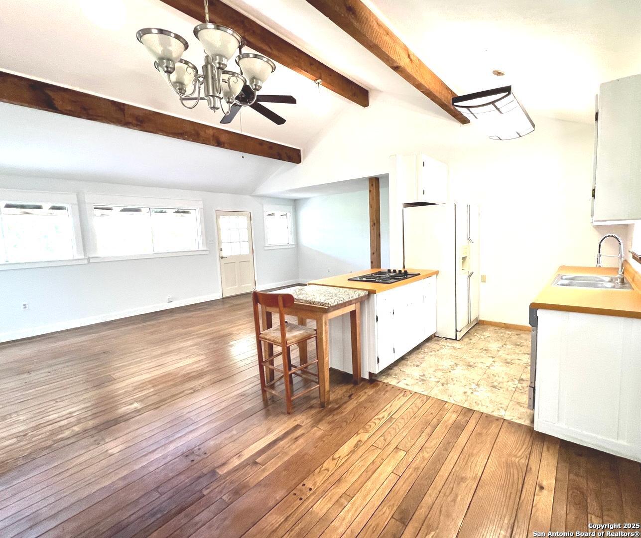 104 Cypress Pt