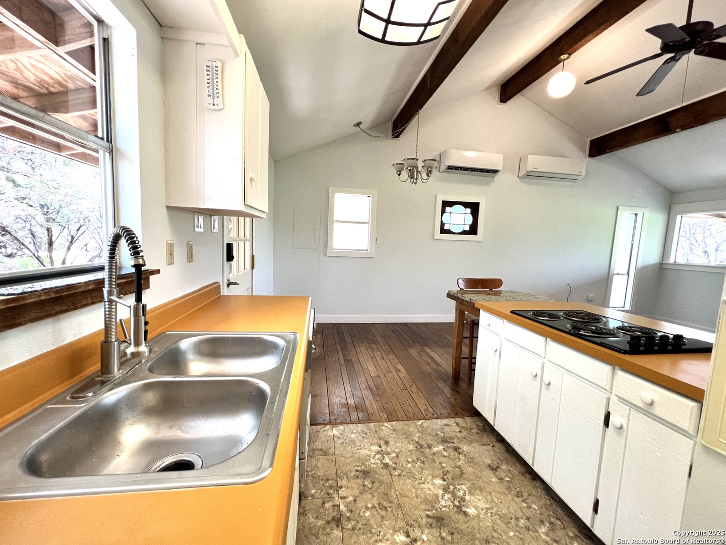 104 Cypress Pt