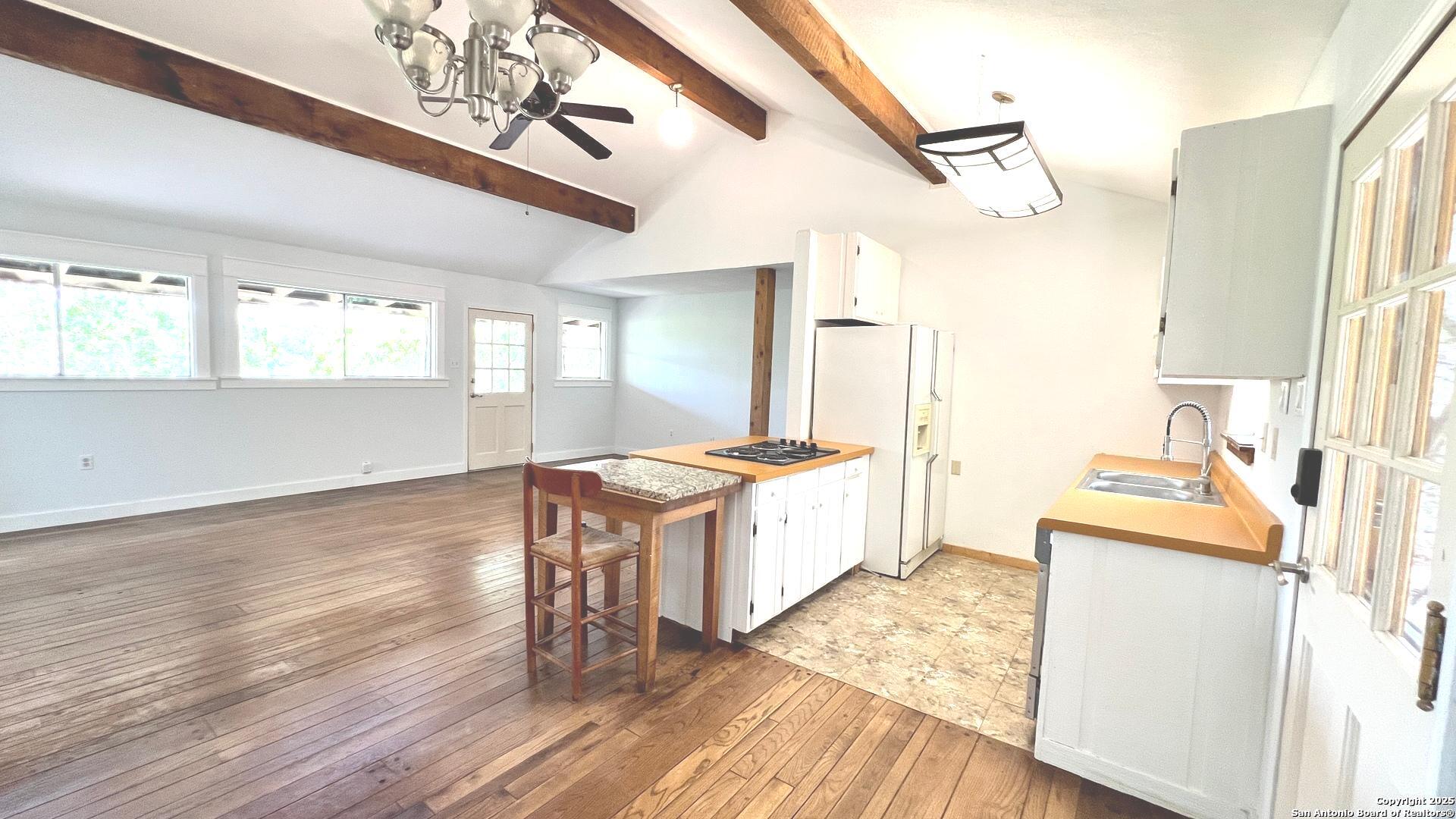 104 Cypress Pt