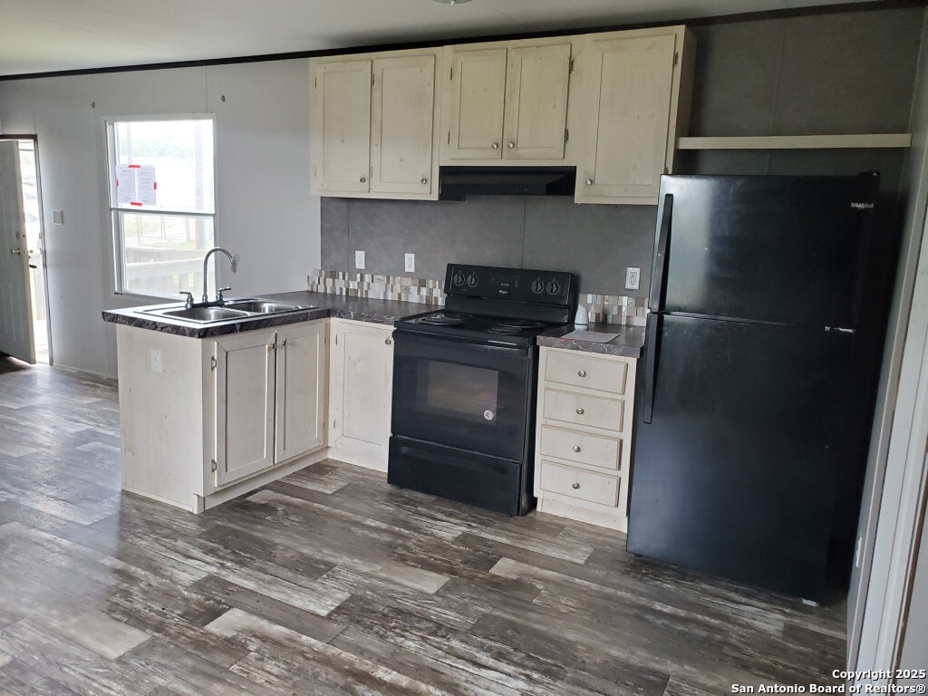 4818 Waterwood Pass