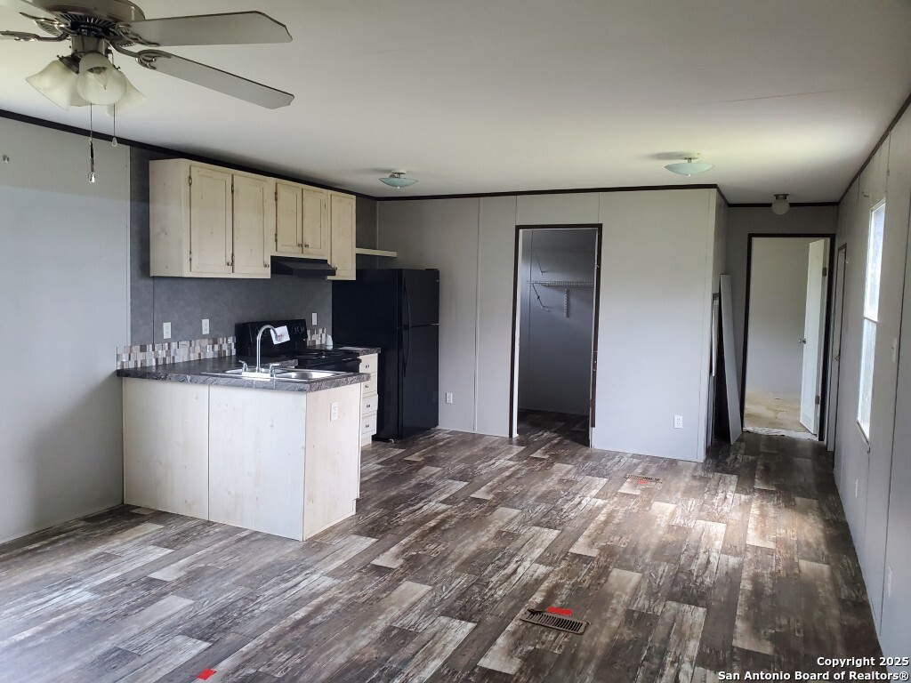 4818 Waterwood Pass