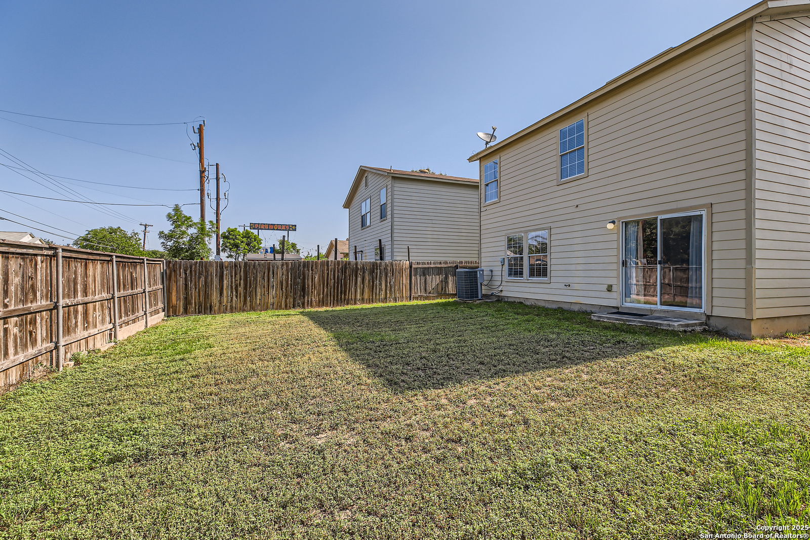 2811 Butterfly Peak