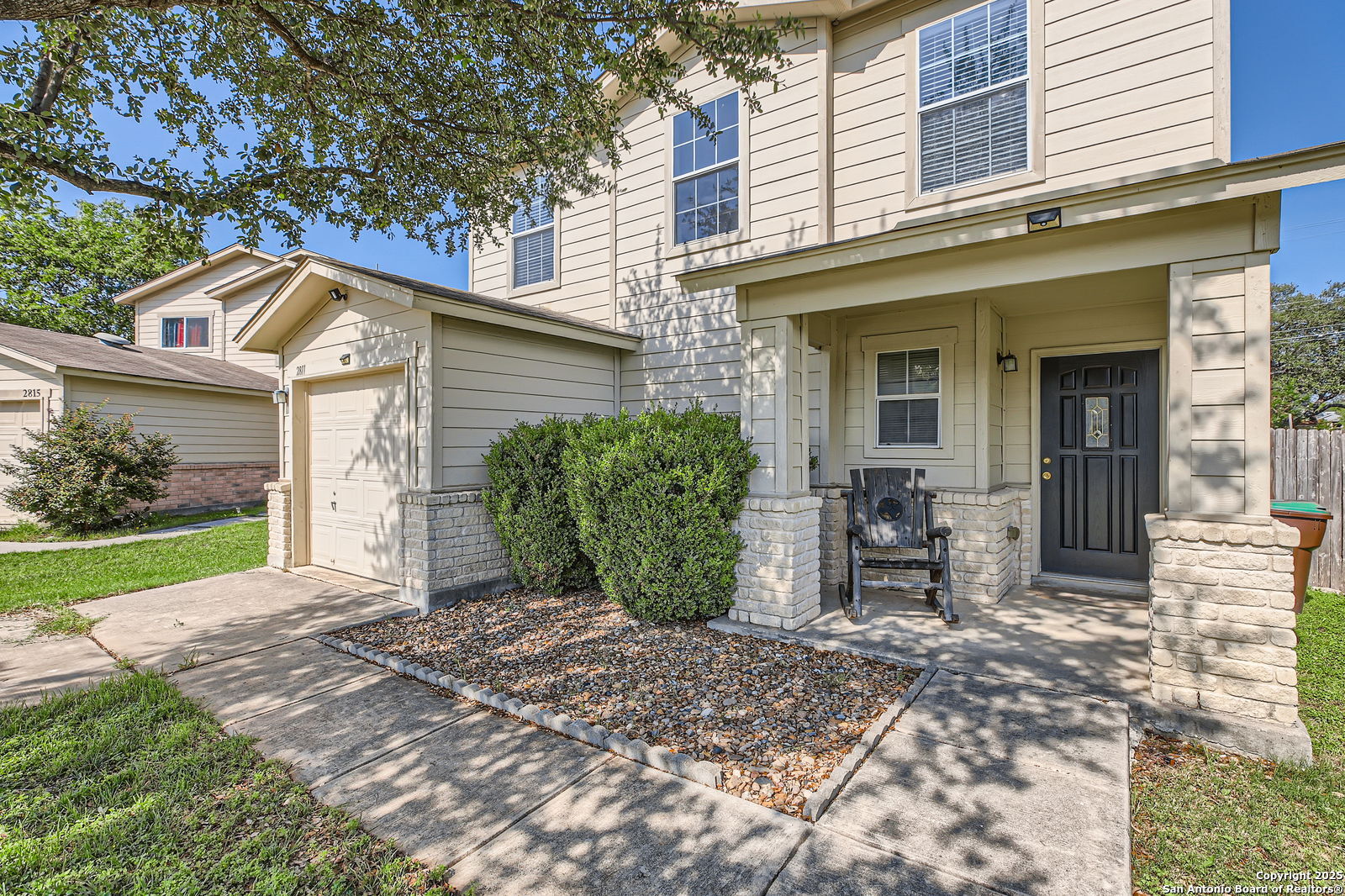 2811 Butterfly Peak