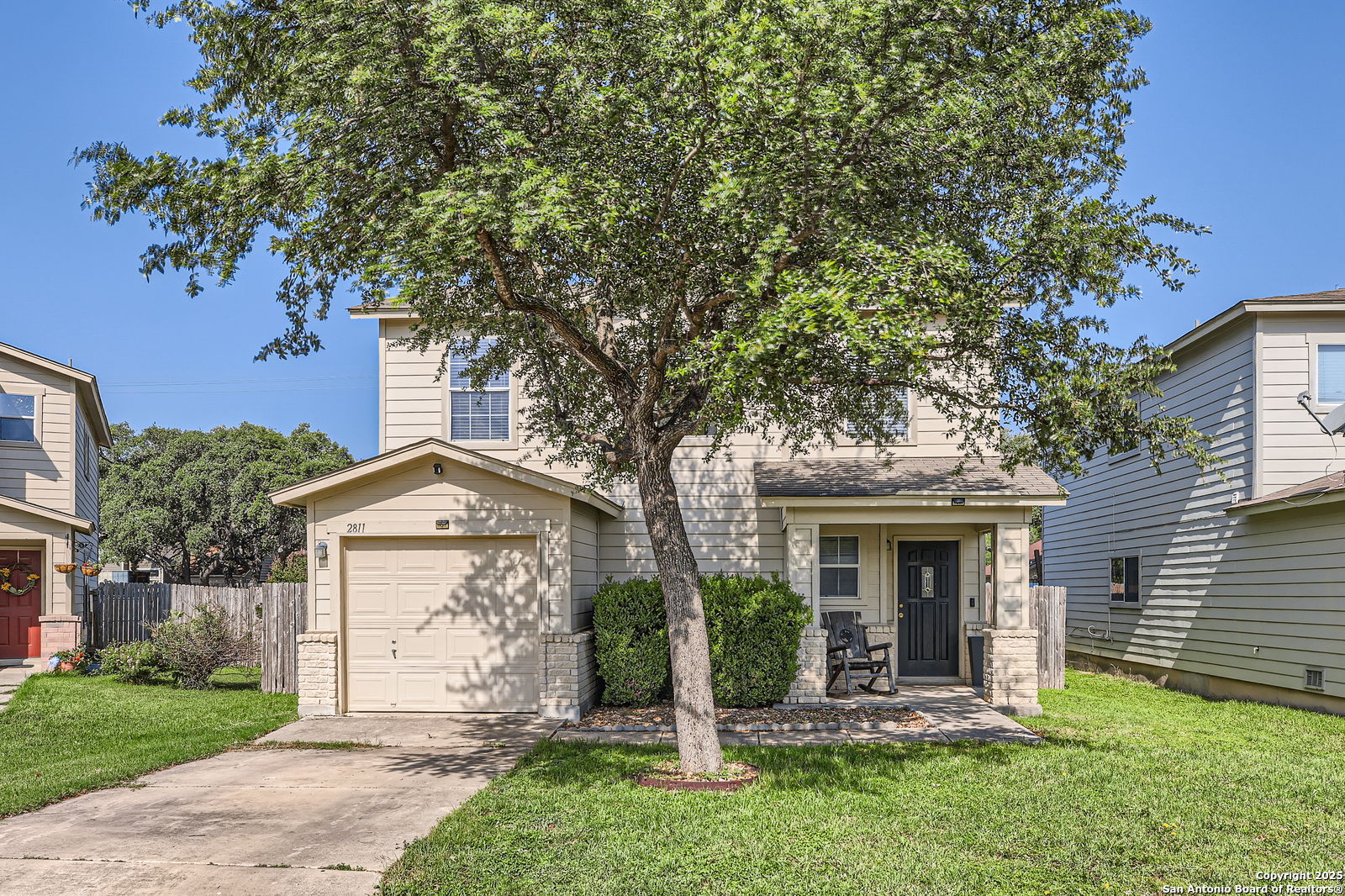 2811 Butterfly Peak