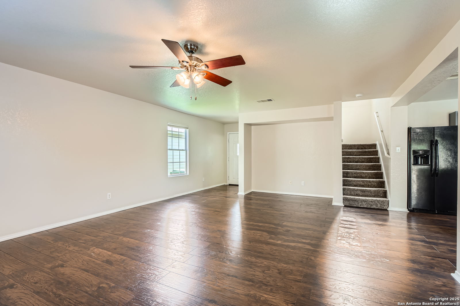 2811 Butterfly Peak