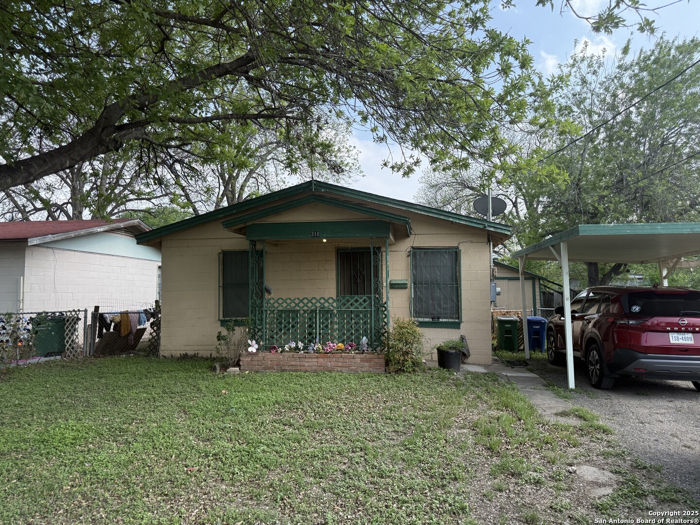 318 Uvalde