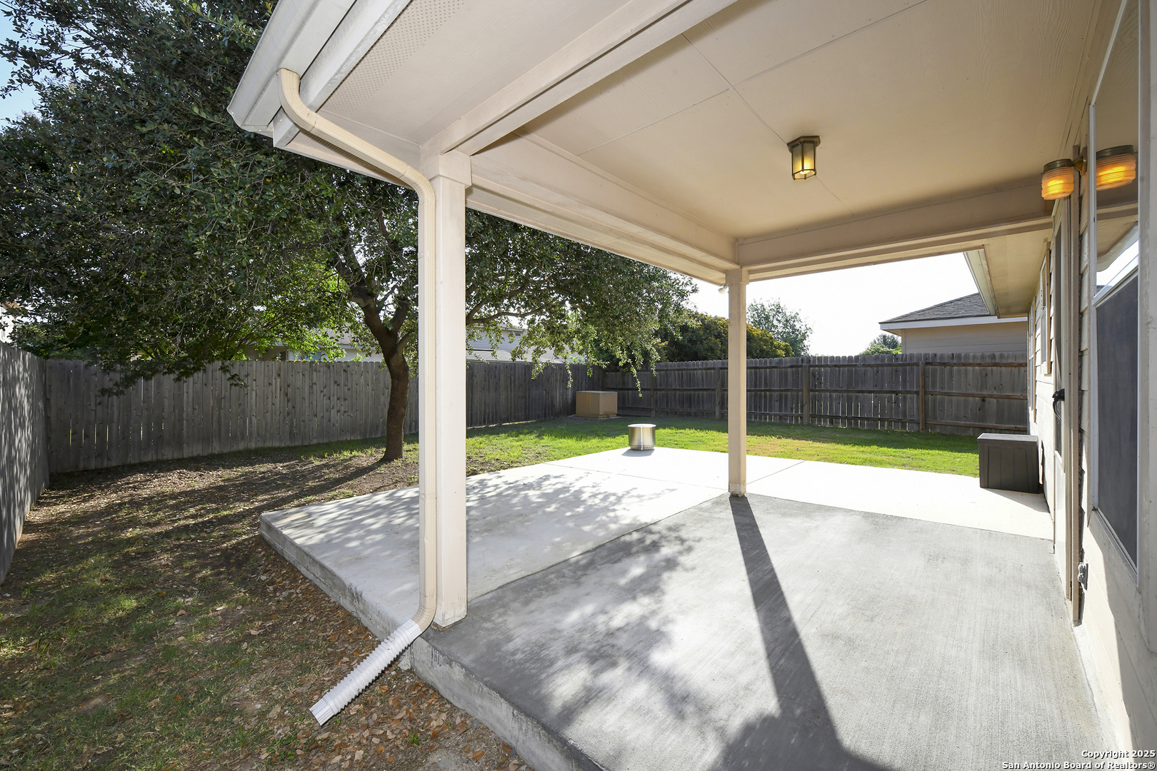 11039 Caspian Spring