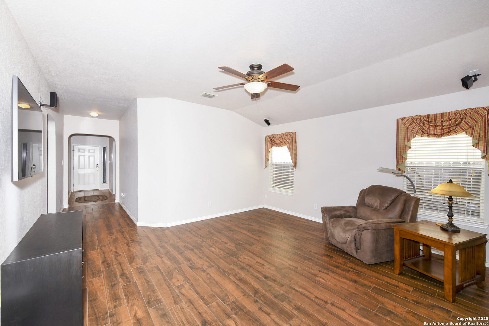 11039 Caspian Spring