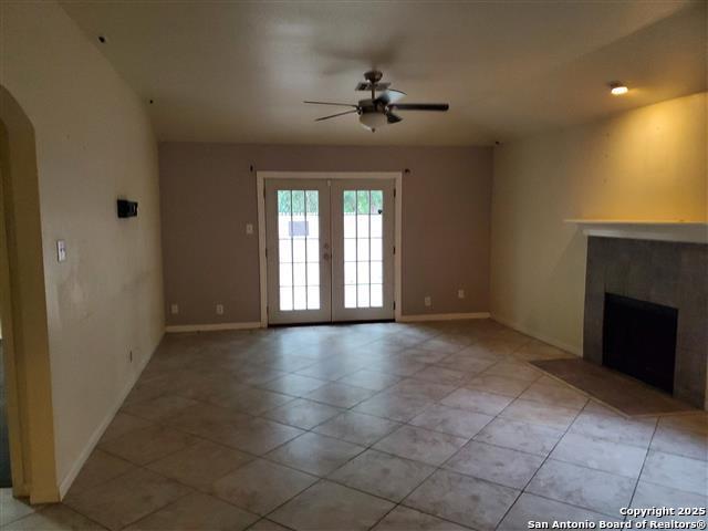 4218 Swan Forest