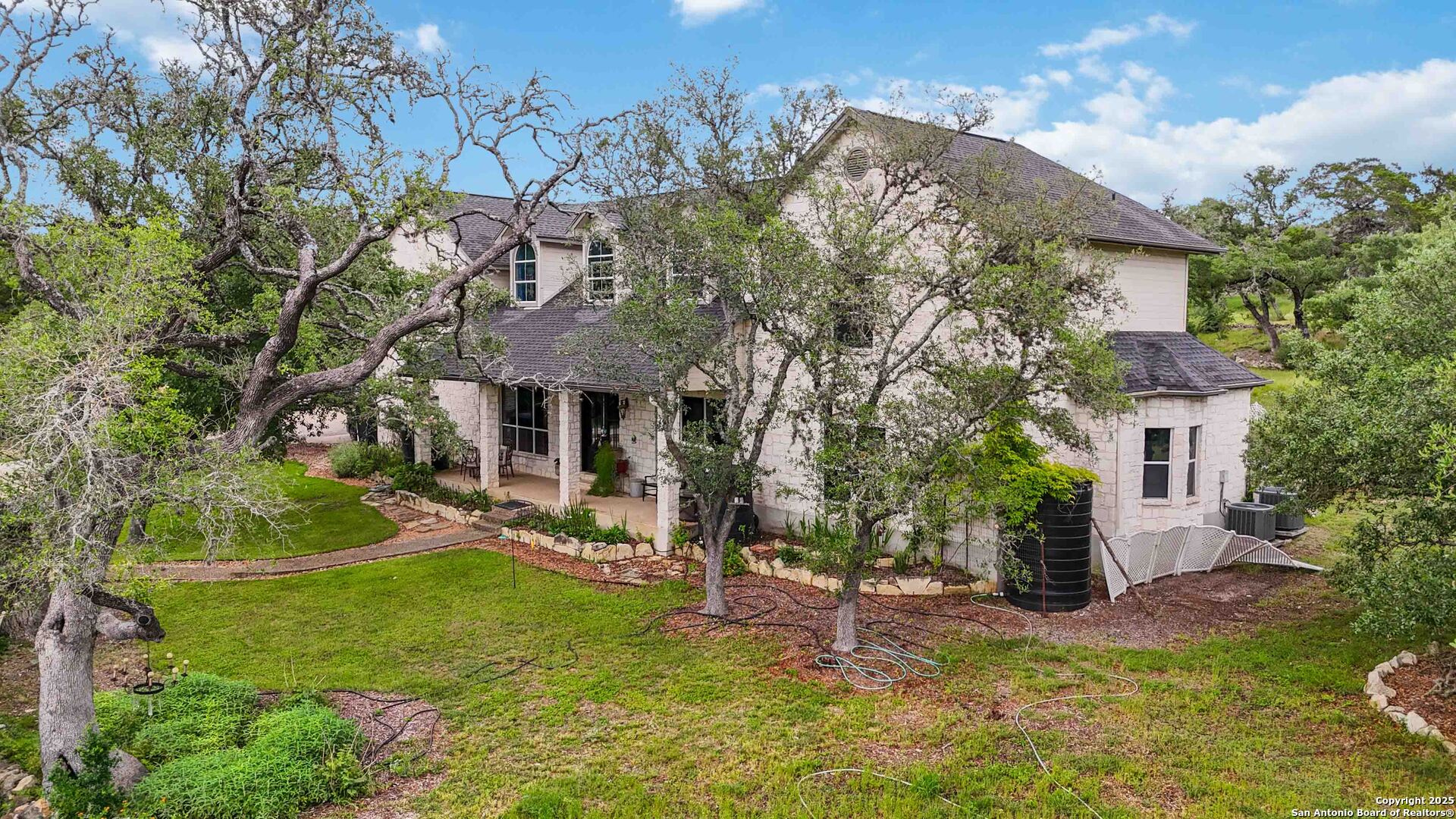 111 Kendall Oaks