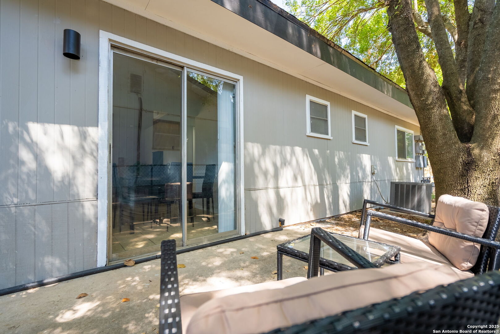 5906/5908 Deer Horn Drive