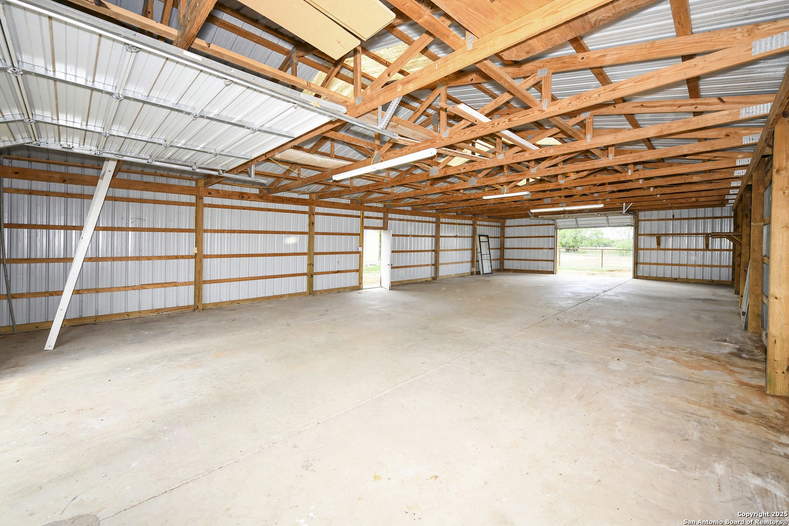 1702 County Road 116