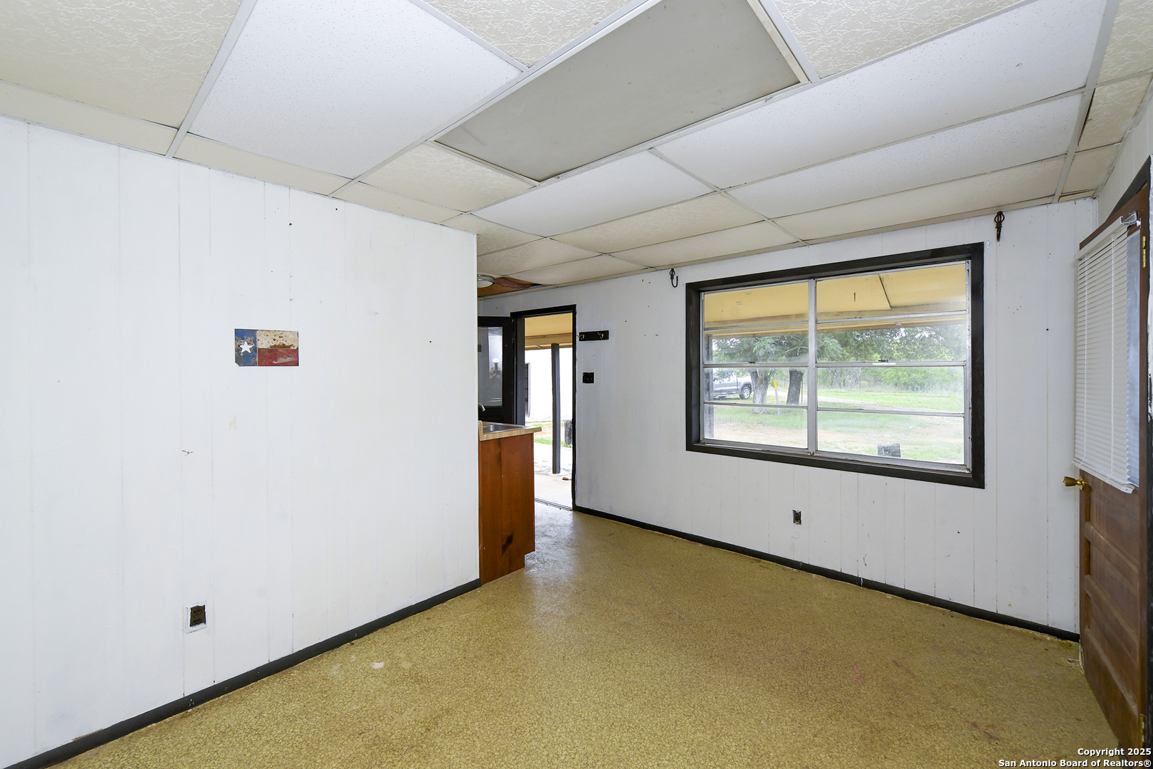 1702 County Road 116