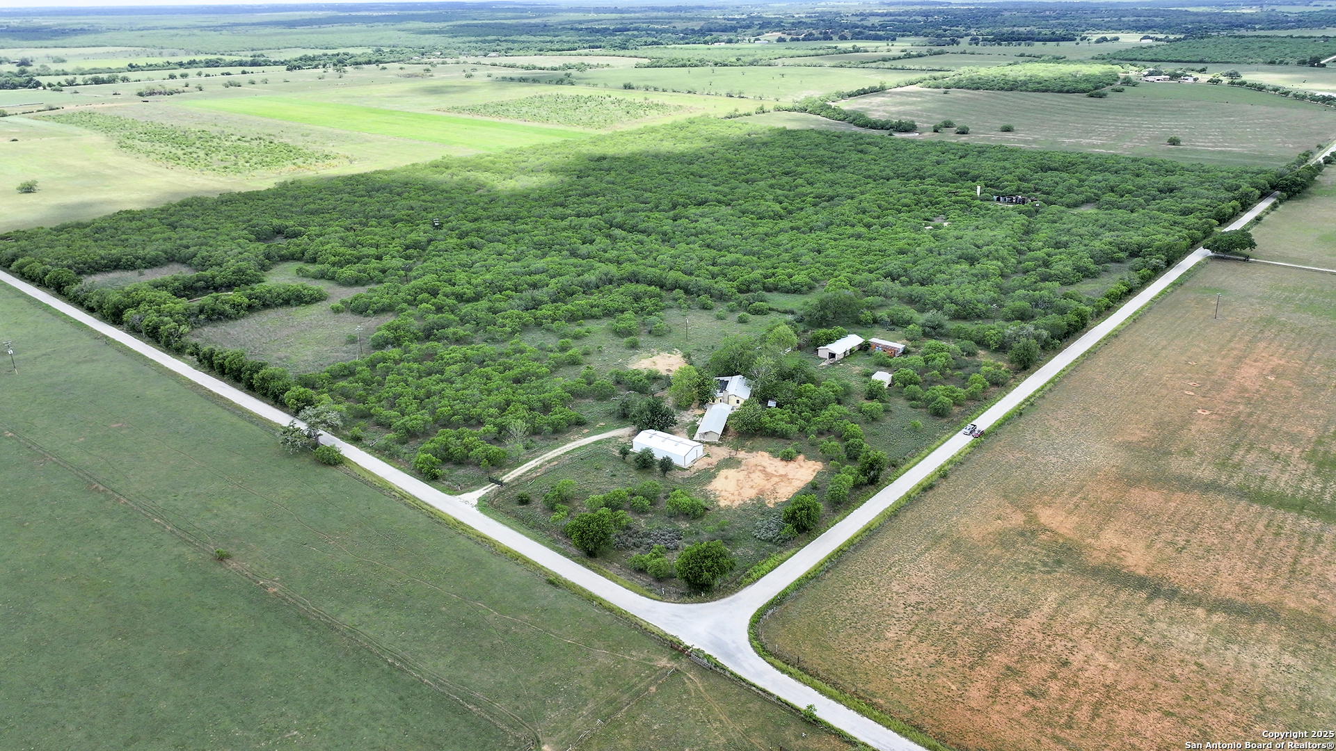 1702 County Road 116