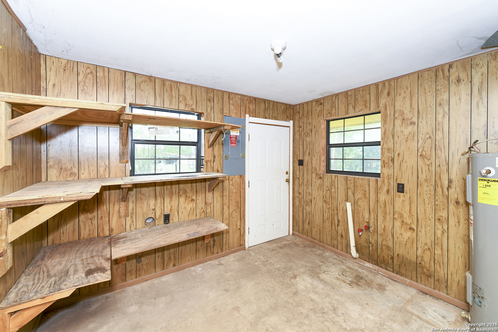 1702 County Road 116