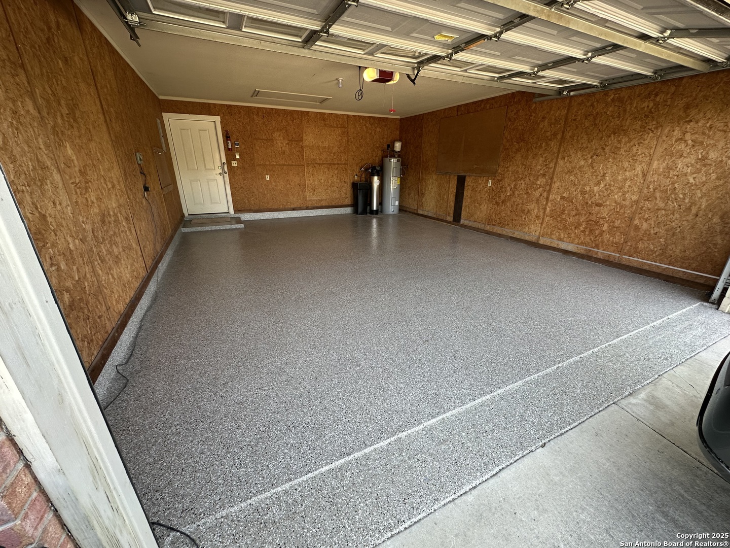 2349 Essex Grace