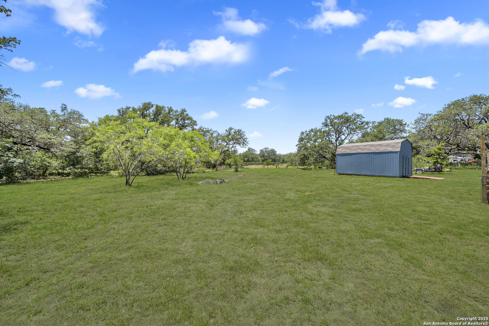 57 W Bob White Dr