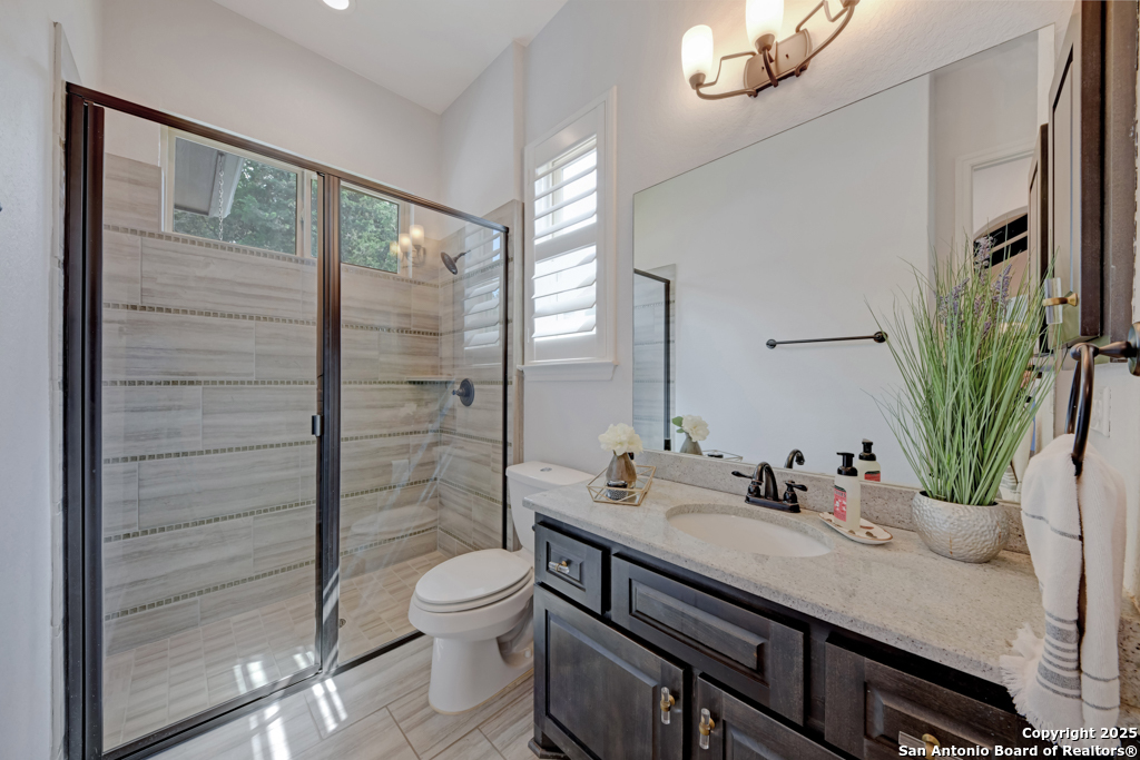 948 Woodland Oaks