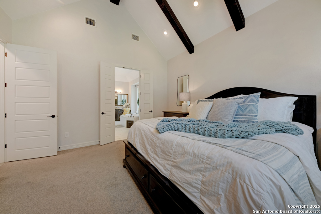 948 Woodland Oaks