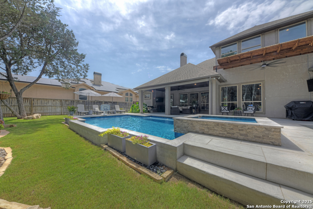 948 Woodland Oaks