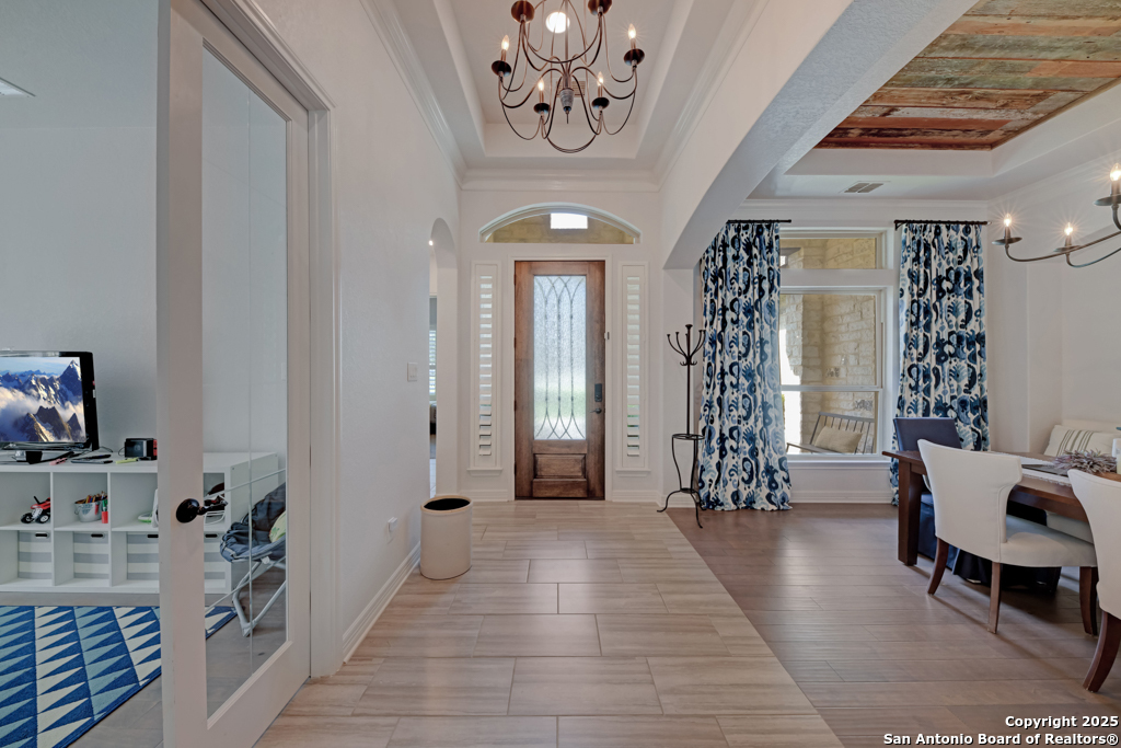 948 Woodland Oaks