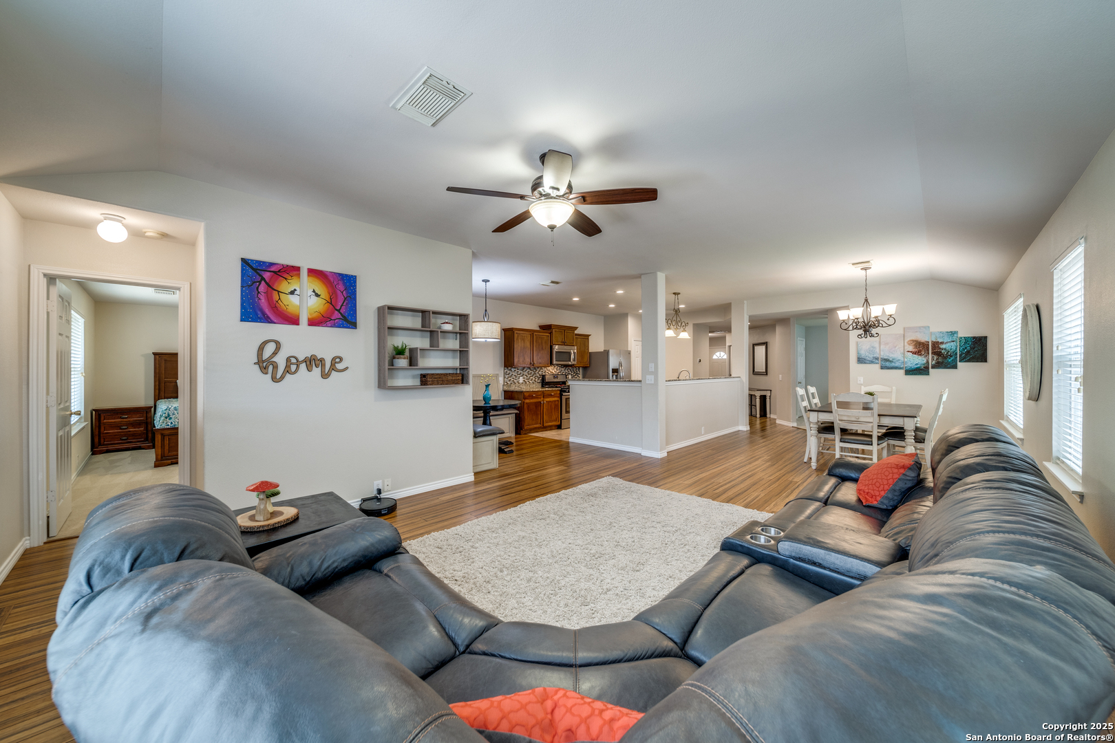 6626 Ivywood