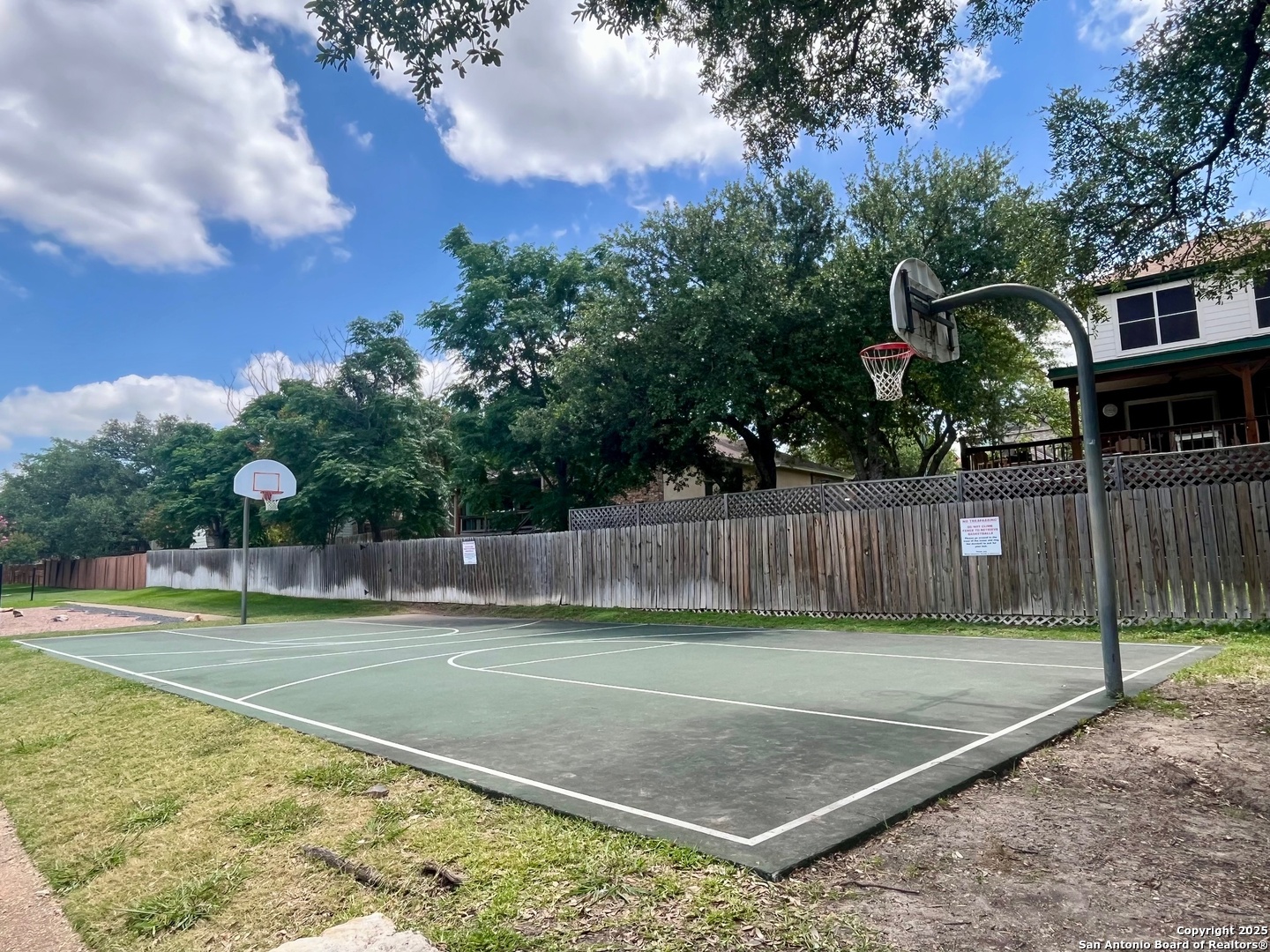 942 Lightstone