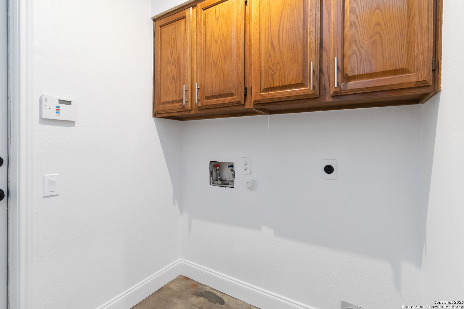 942 Lightstone