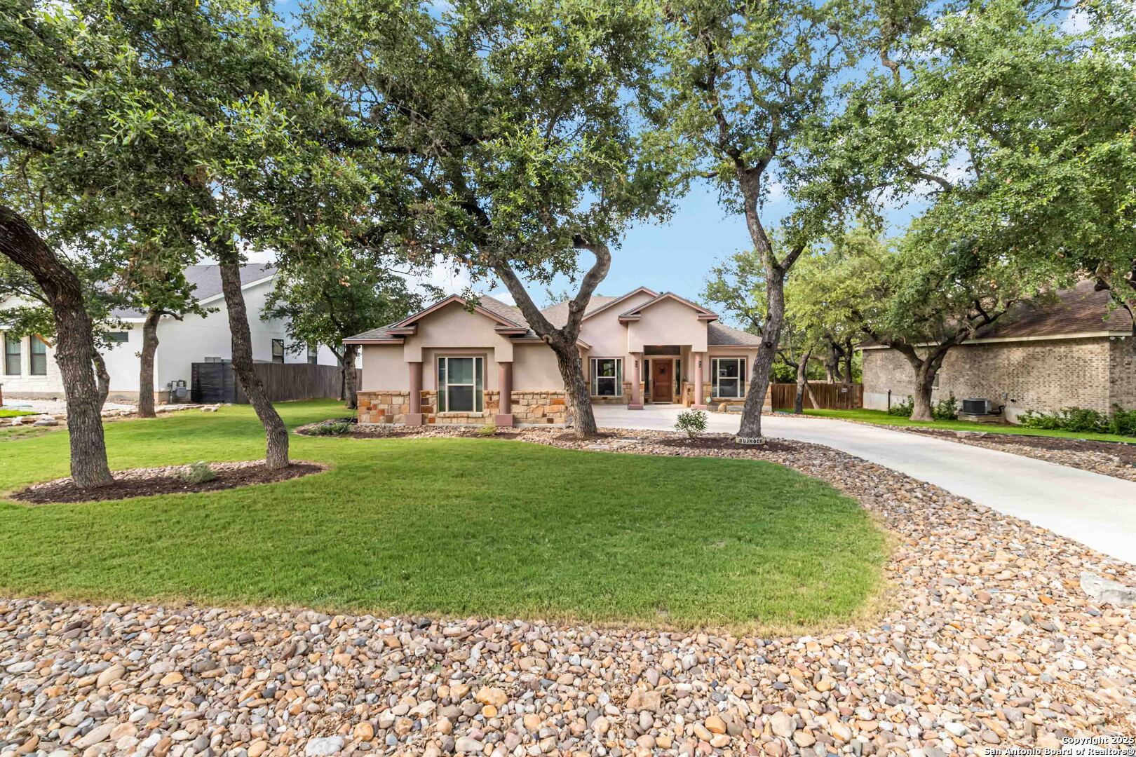 215 Hornpipe Hills