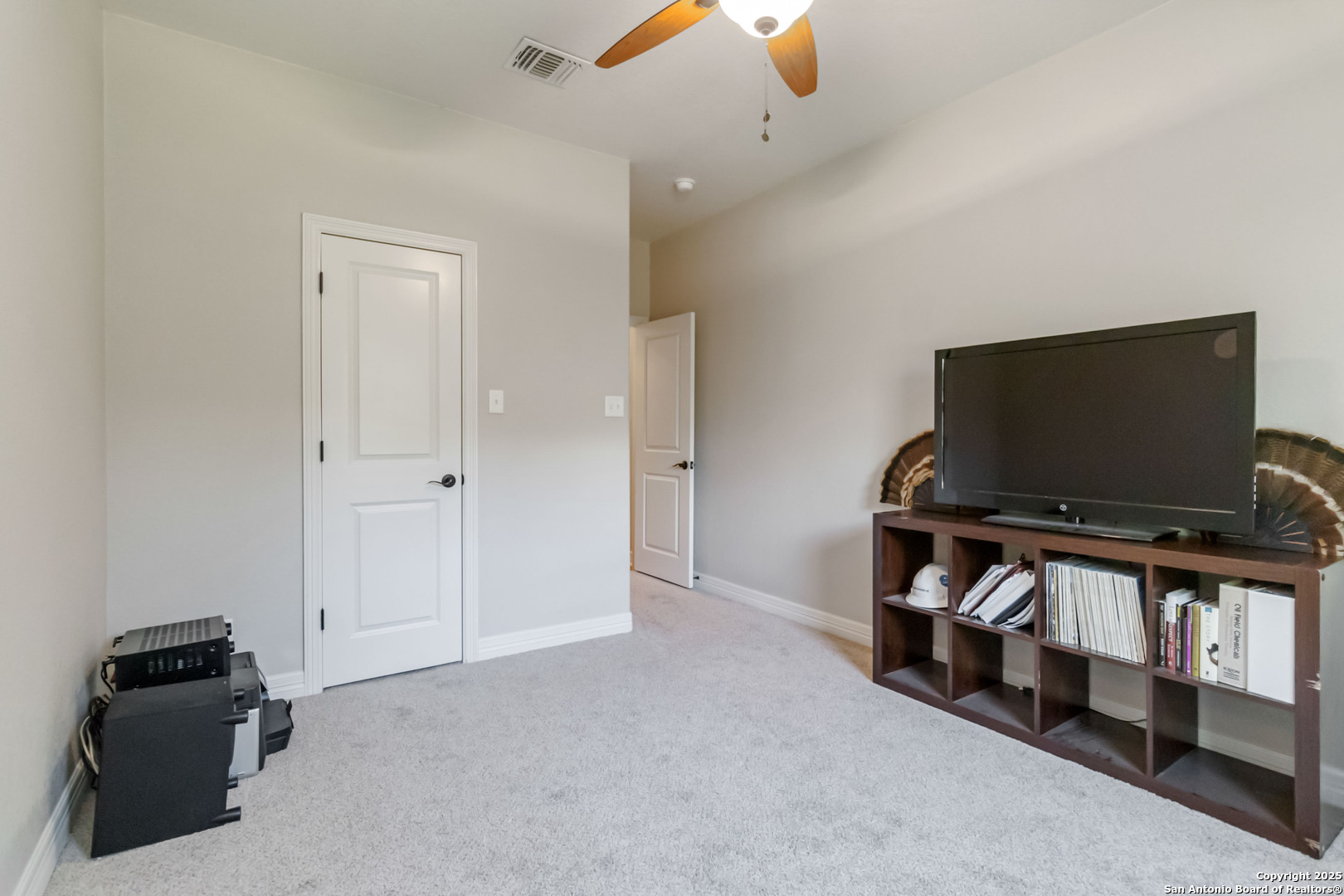 215 Hornpipe Hills