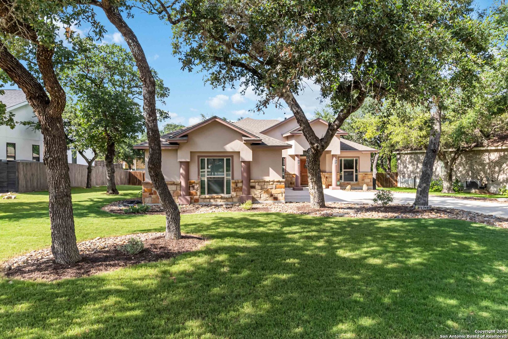 215 Hornpipe Hills
