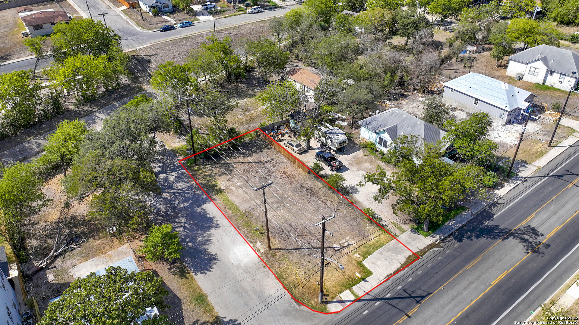 2326 MARTIN LUTHER KING DR