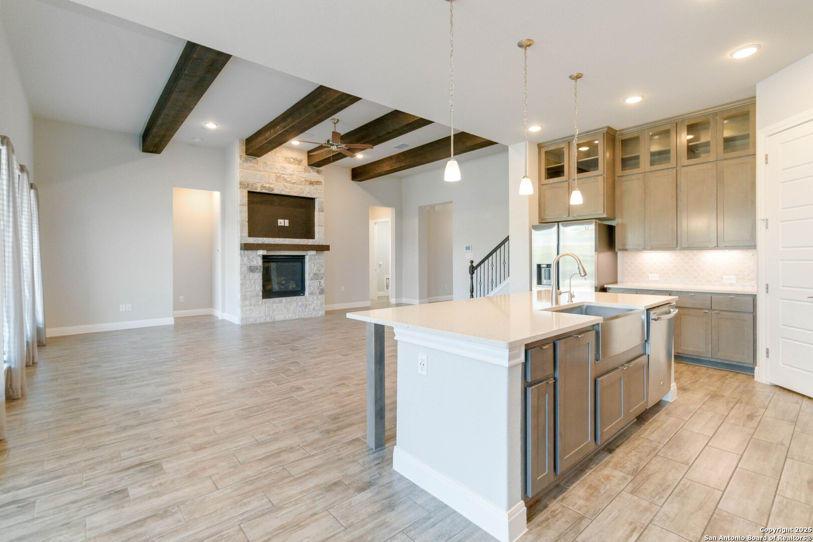 1398 oaklawn